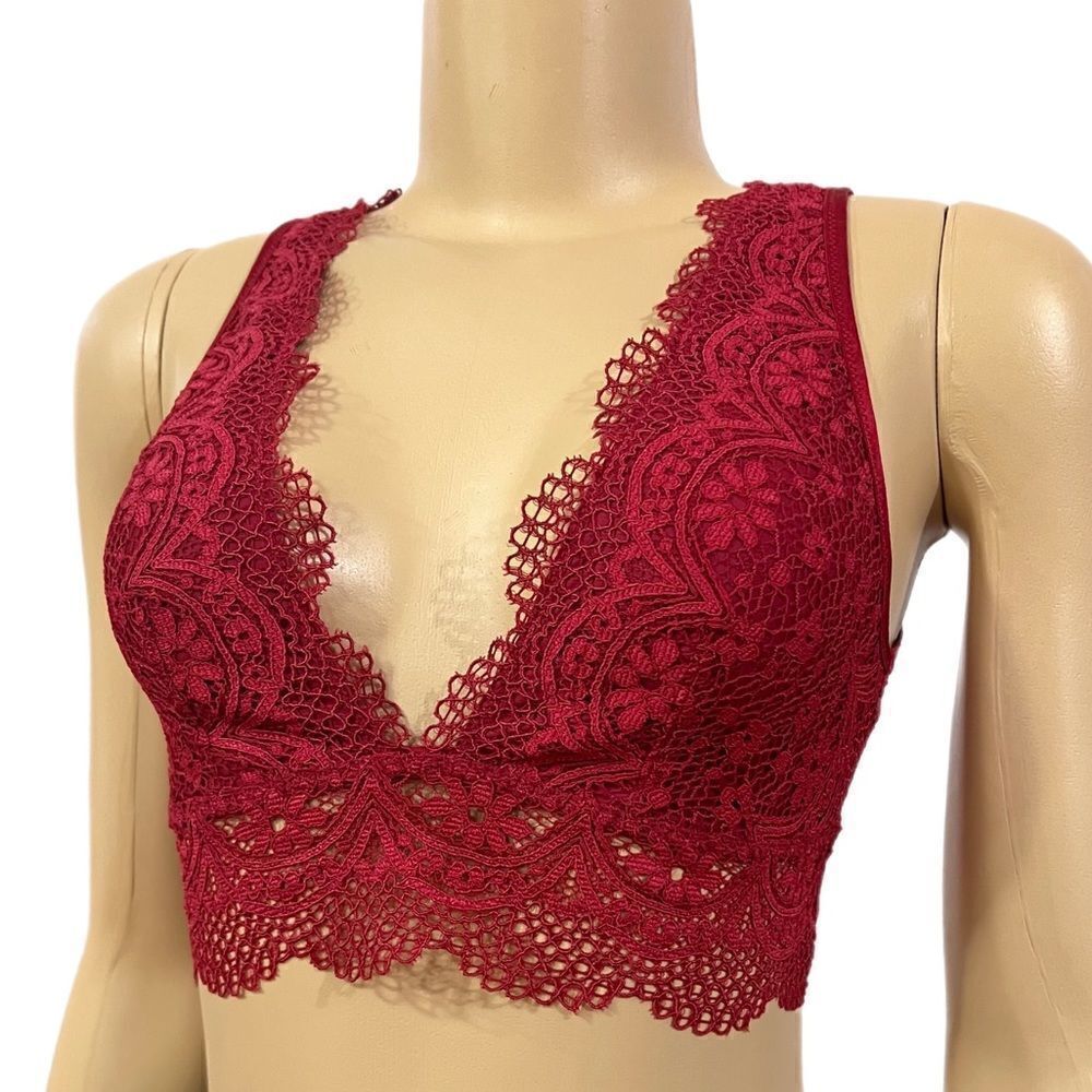 Victoria’s Secret Crochet lace deep V bralette bra burgundy Small